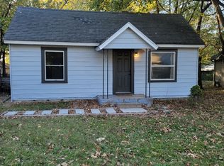 2075 N Grace Ave, Springfield, MO 65803