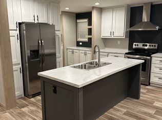 9608 Rockglen Dr, Thonotosassa, FL 33592