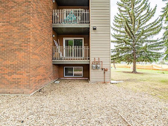 5th image of 80 W Piper Dr #19