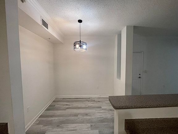 5th image of 1919 Van Buren St APT 109A