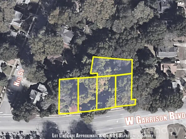 228 W Garrison Blvd, Gastonia, NC 28052