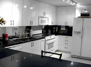 7025 SW 67th Ave, South Miami, FL 33143