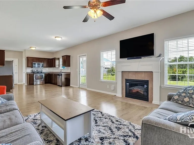 1597 Longleaf Ct — Photo 17