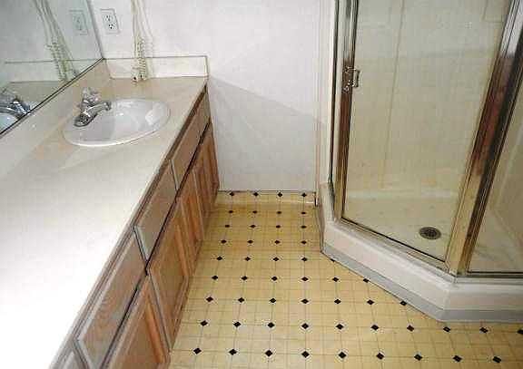 Bathroom1