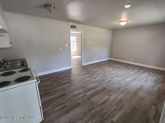 4th image of 6418 Walnut St APT 2