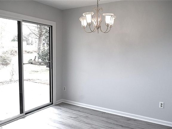4th image of 4212 Sullivans Lake Dr