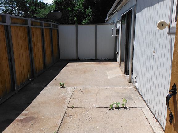 Huge Private patio