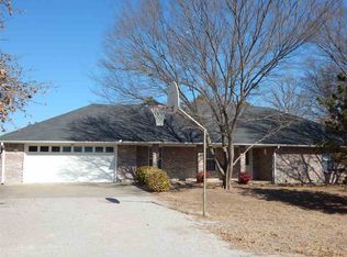 204 Kelly Ln, Ardmore, OK 73401