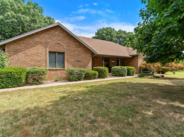1965 West Cardinal Lane, Aurora, MO 65605