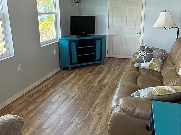4th image of 3896 PICCIOLA ROAD #213