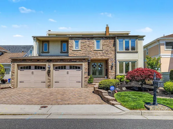 7509 Burk Ave, Margate, NJ 08402