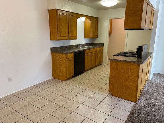 5th image of 142 Meador Ln