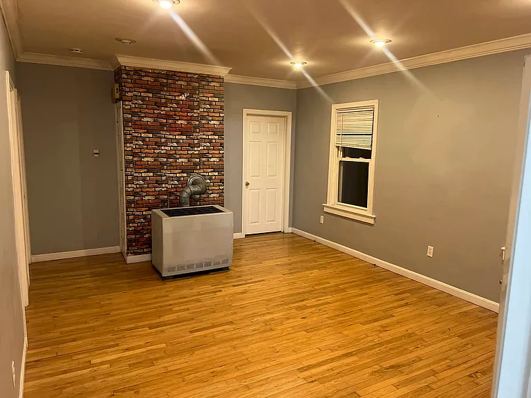 157 Crapo St #3 — Photo 1