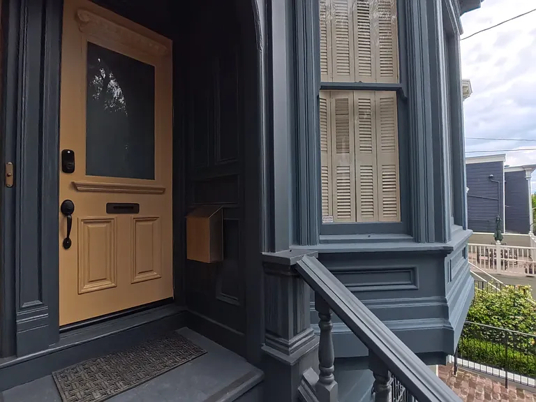 1818 Webster St — Photo 25