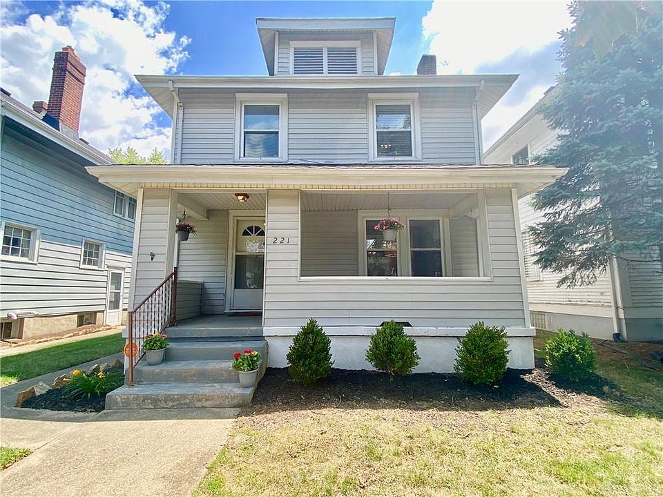 1st image of 221 McKinley St