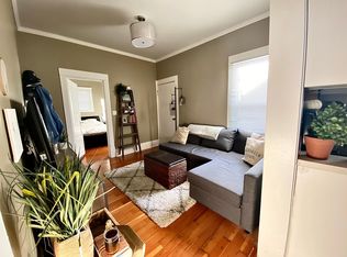 3232 22nd Ave W #A, Seattle, WA 98199