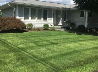 1 1st St, Sloatsburg, NY 10974