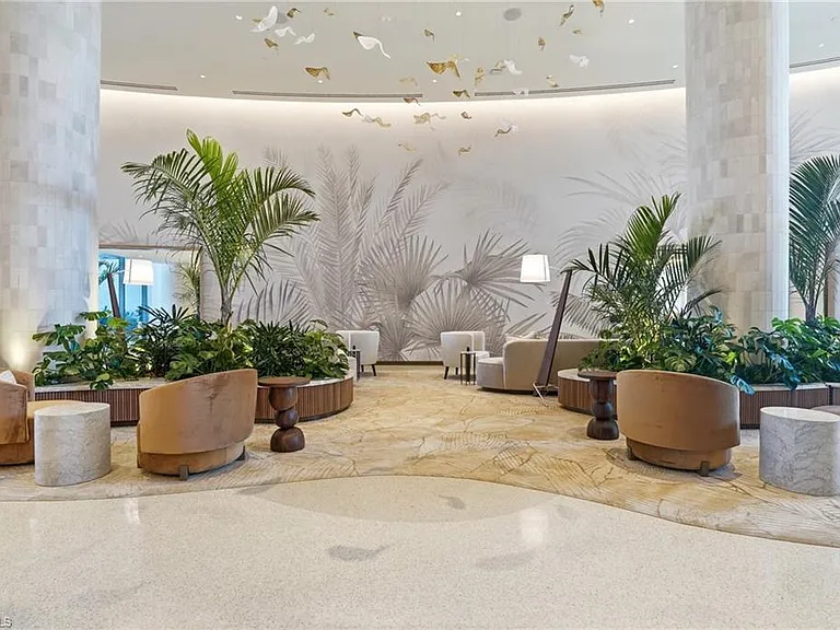 5100 Seagrass Blvd #201 — Photo 37