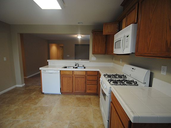 2nd image of 1246 Kensington Dr