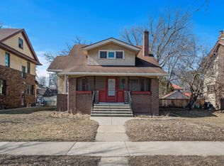 133 Exeter Pl, Saint Paul, MN 55104