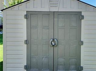 1216 N 7th St, Indianola, IA 50125