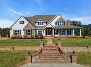 158 Glassy Rd, Landrum, SC 29356