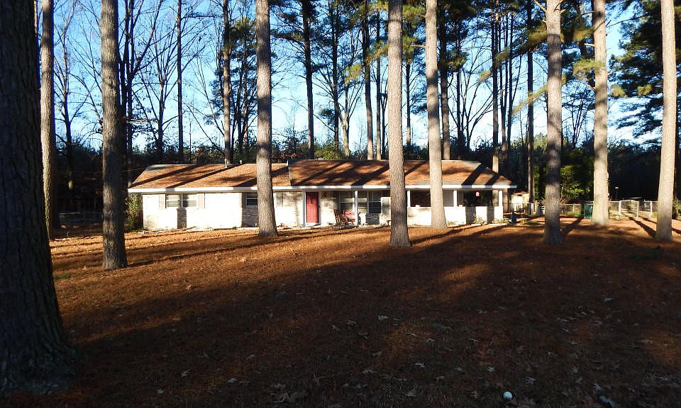 1st image of 409 N Forest Ave