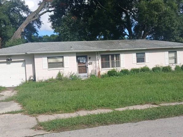 3707 Copper Cir W, Jacksonville, FL 32207