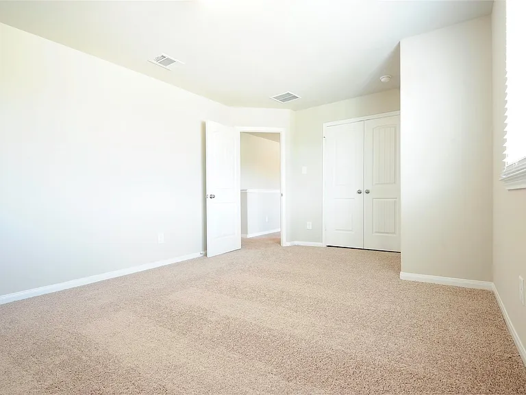 24735 Allori Ct — Photo 37