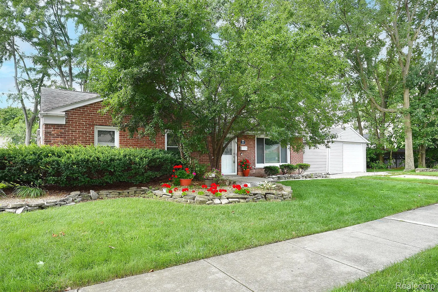 1854 W Melton Rd photo 1