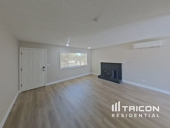 2nd image of 7406 NE 134th Ave