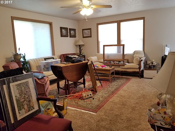 3rd image of 7614 NE 140th Ave