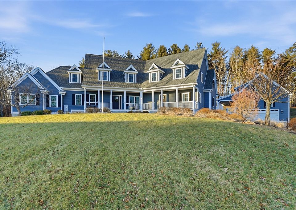 1st image of 71 Regency Pl