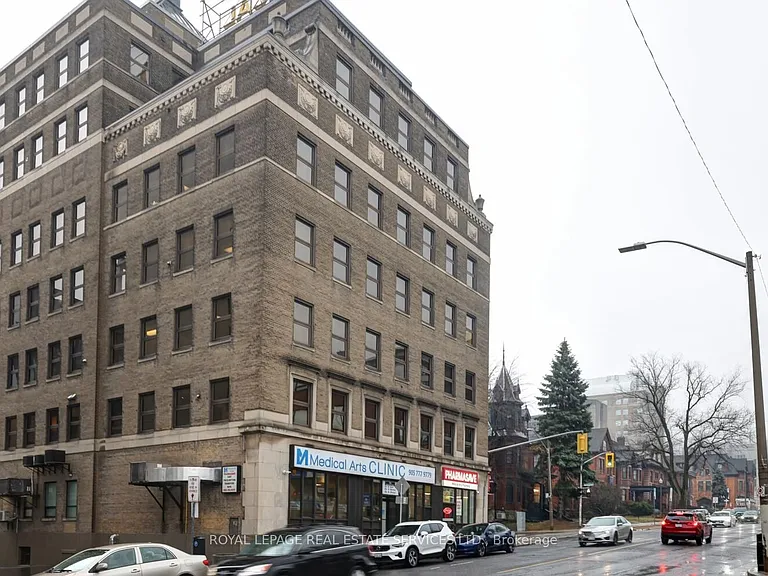20 Duke St #305 — Photo 43