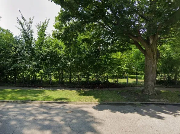 5722 S Emerald Ave, Chicago, IL 60621