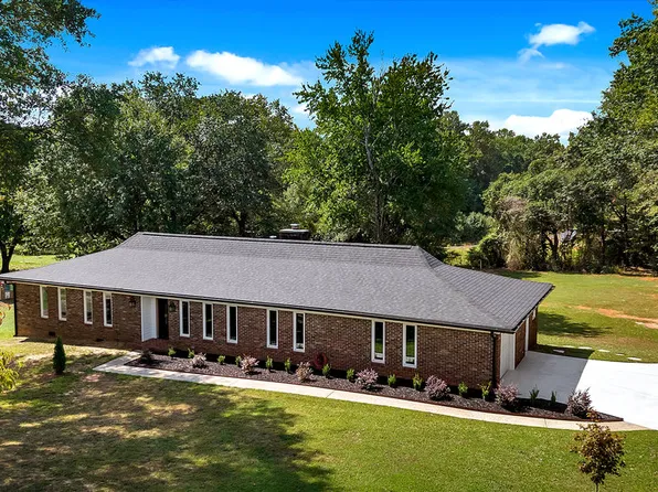 118 Heritage Ln, Easley, SC 29642