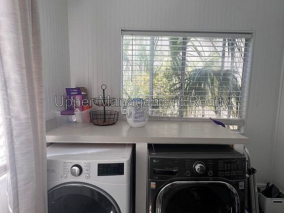 4th image of 814 Audubon St #814