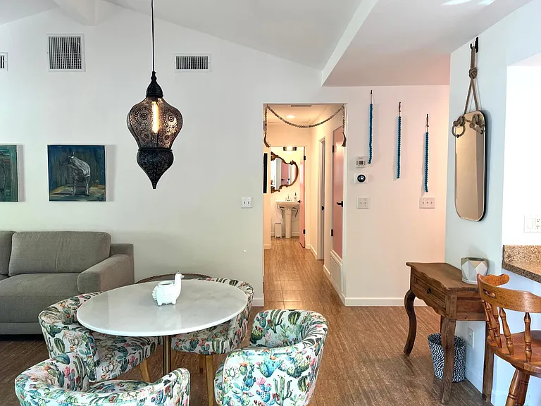 860 E Camino Parocela — Photo 14