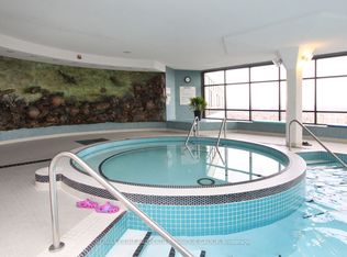 Applewood Landmark, Mississauga, ON L4Y 3Z2