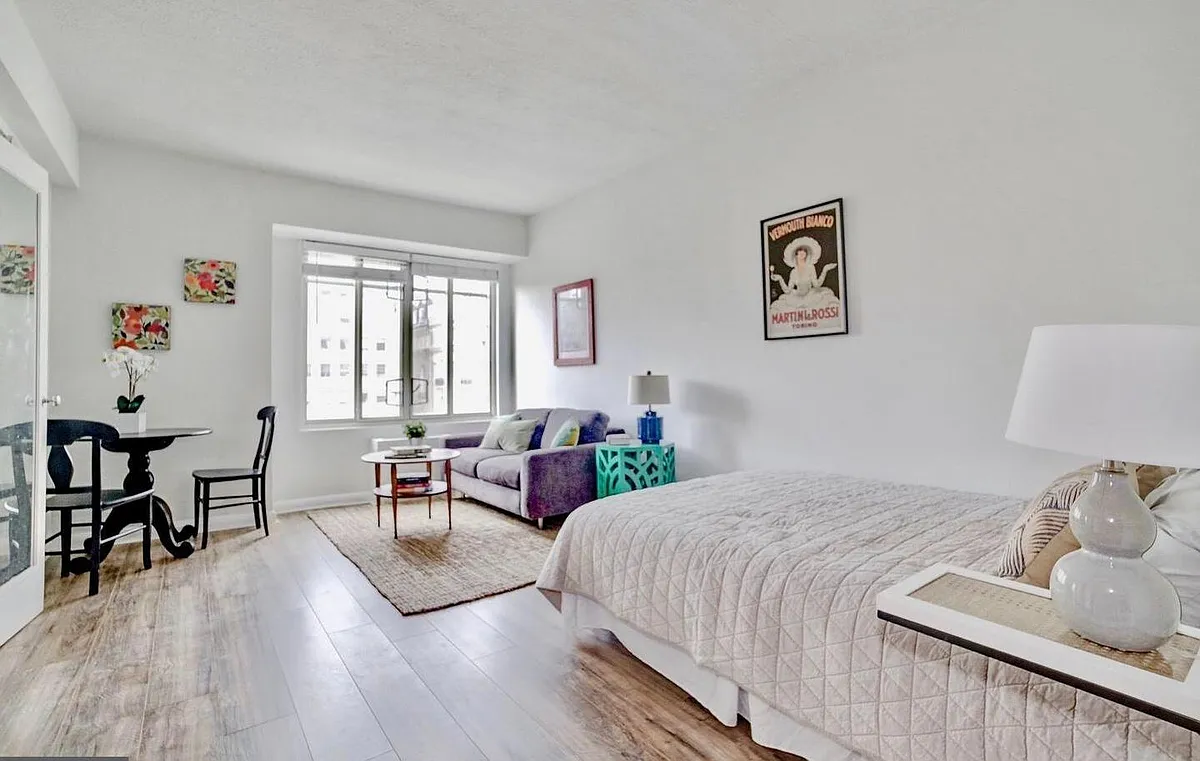 Building Photo - 1727 Massachusetts Ave NW #405