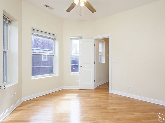2nd bed bay window light! 