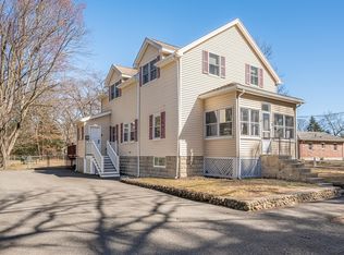 34 Adams St, Wilmington, MA 01887