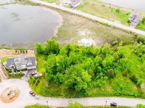 15 Swan Ln, Tay, ON L0K 1R0