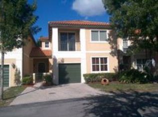 8309 NW 144th Ter, Miami Lakes, FL 33016
