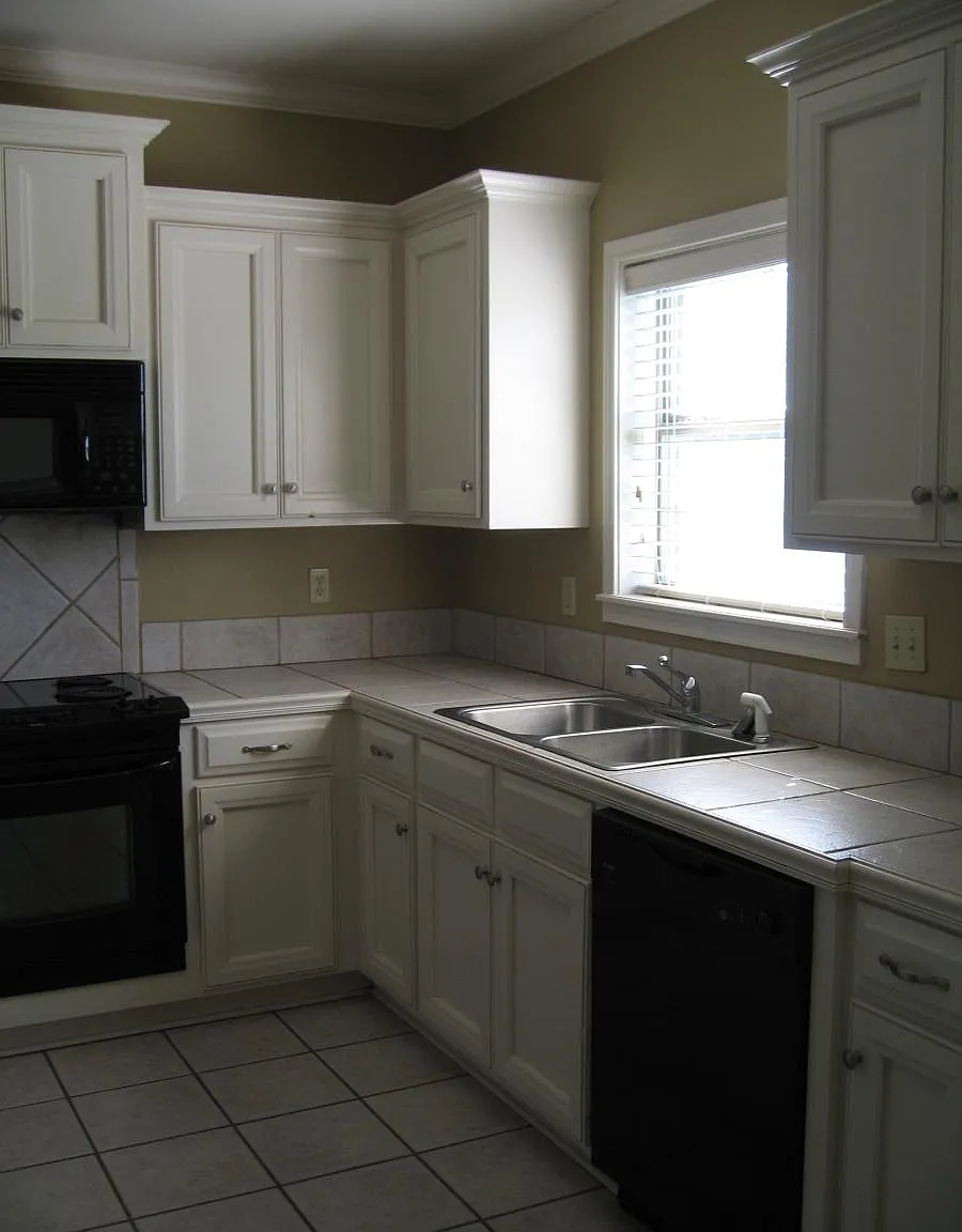 3 bed, 1467 sqft, $1,725 — Photo 4