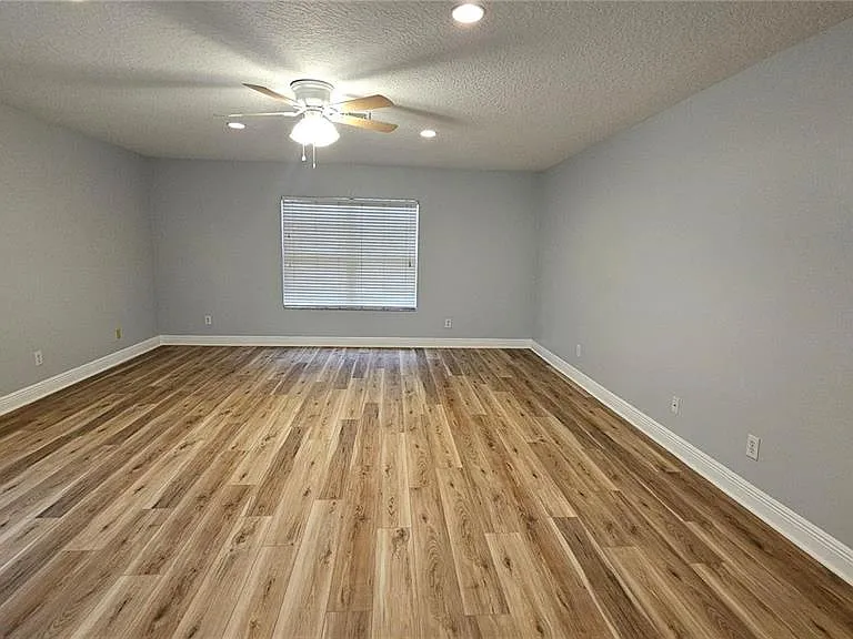 317 E Blue Water Edge Dr — Photo 46