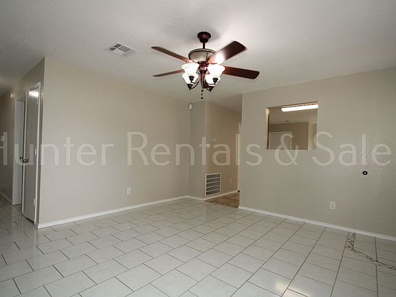 5th image of 3700 Gus Dr
