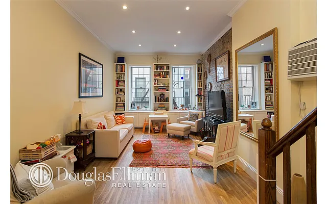 Sold by Douglas Elliman | media 2