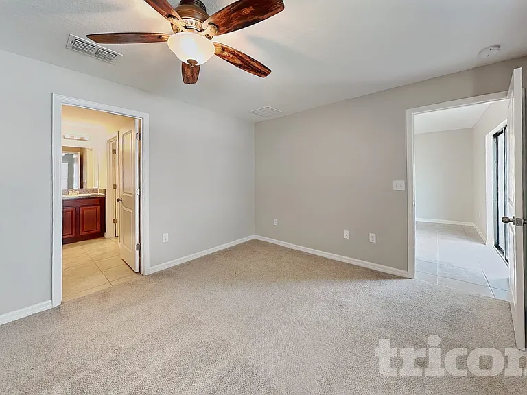 10129 Carloway Hills Dr — Photo 6