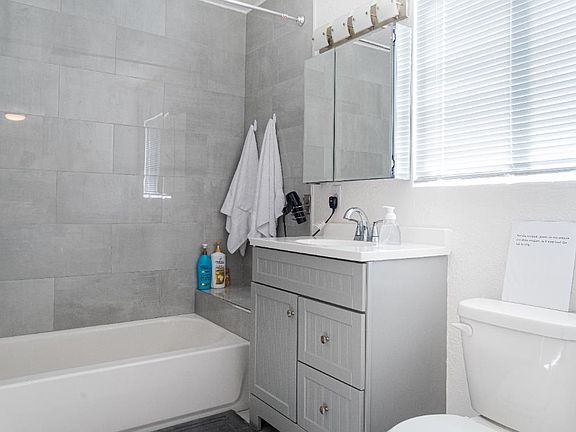 5th image of 517 Linden Ave APT 2